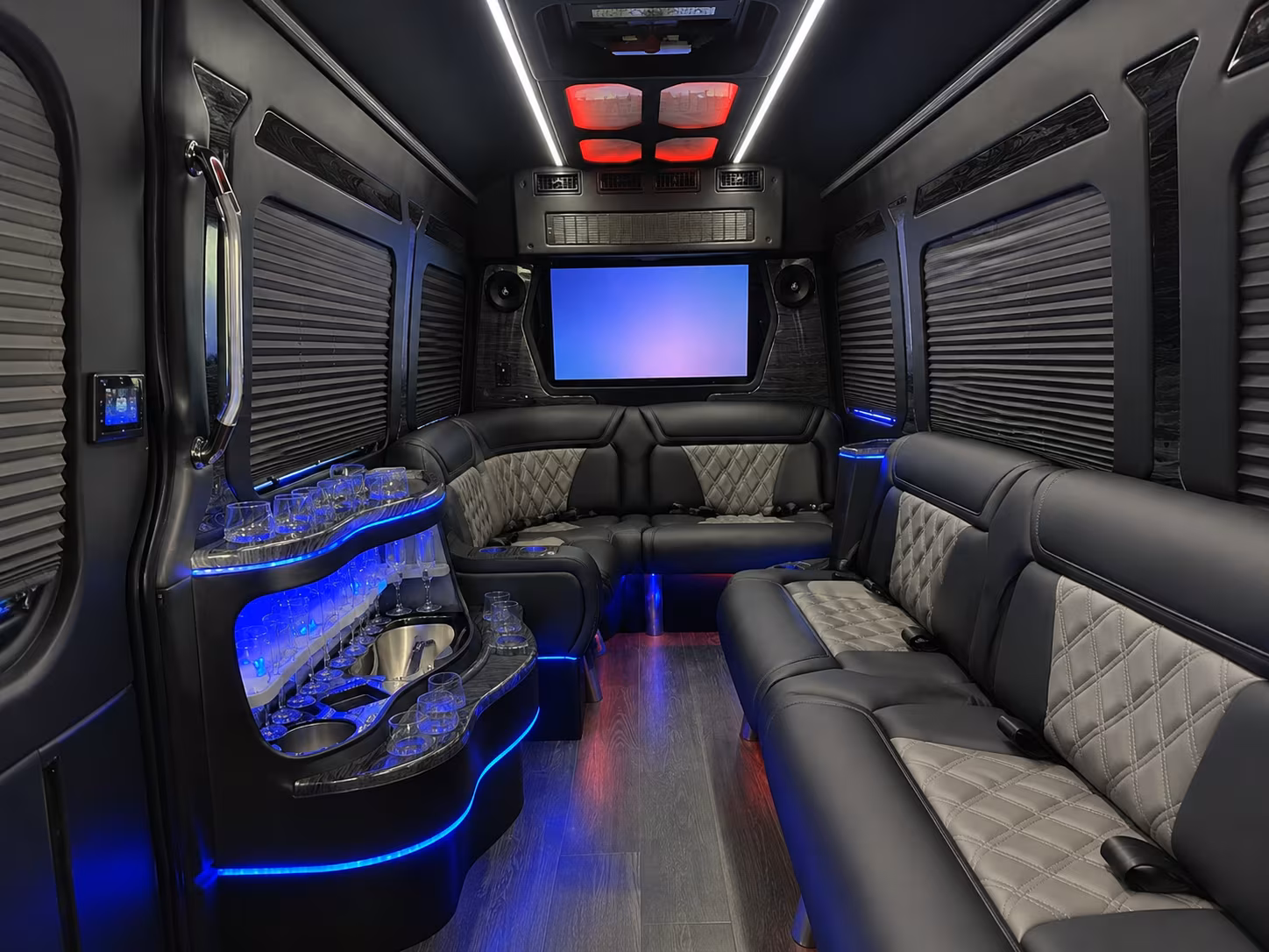 bus rentals for concerts at the sunset amphitheater site