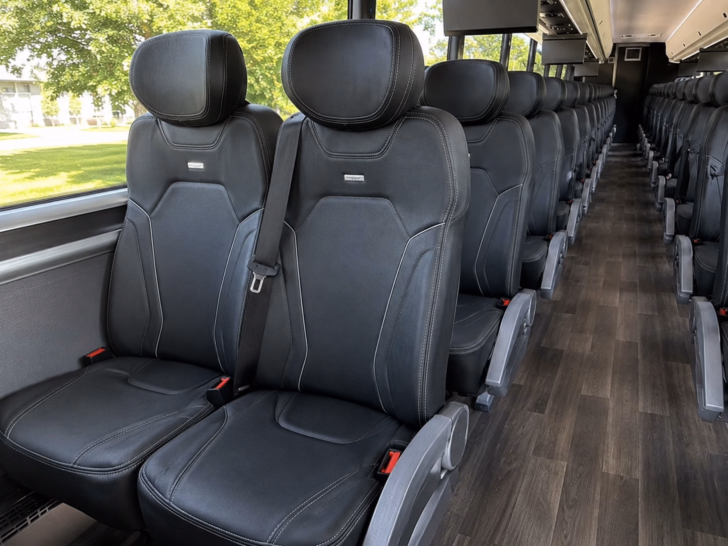 el paso international airport elp charter bus pickups and drop offs