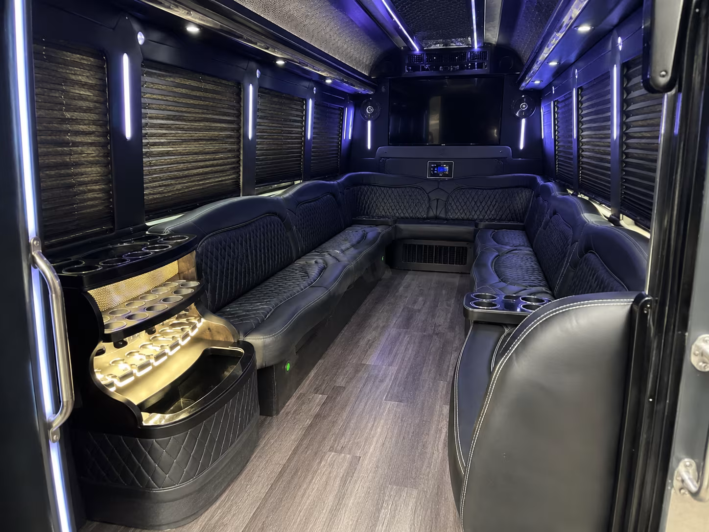 el paso new years eve party bus rental