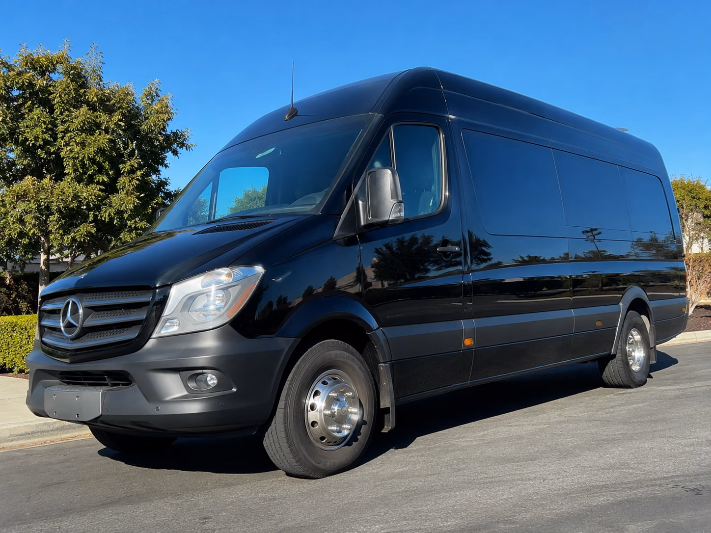 el paso wine tour brewery transportation onboard seating